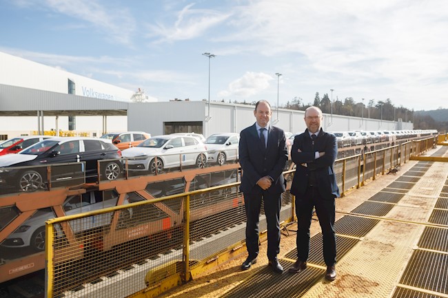 Volkswagen Navarra distribuye 155.633 coches en tren en 2019, la cifra más alta de su historia