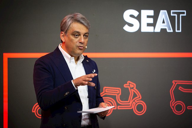 Luca de Meo se despide de Seat agradeciendo cuatro años de trabajo con un "equipazo"