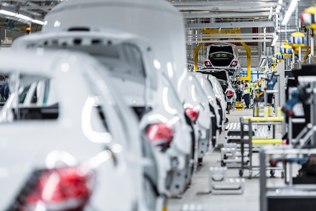 La industria del automóvil prevé aumentar su productividad en más de 144 millones