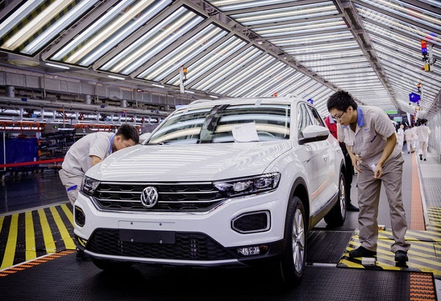 El coronavirus amenaza las esperanzas de recuperación del sector automovilístico, según S&P Global