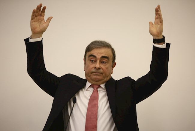 Carlos Ghosn contrata al expresidente de Disney para negociar sus proyectos de cine y televisión