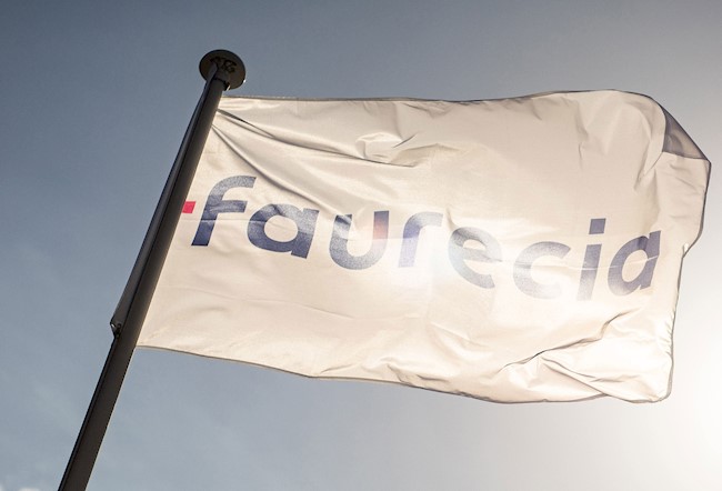 Faurecia reduce su beneficio un 15,8% en 2019, hasta 590 millones