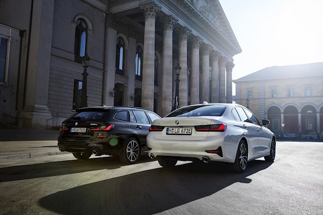 BMW lanzará este verano el nuevo 330e xDrive Touring híbrido enchufable con hasta 292 caballos