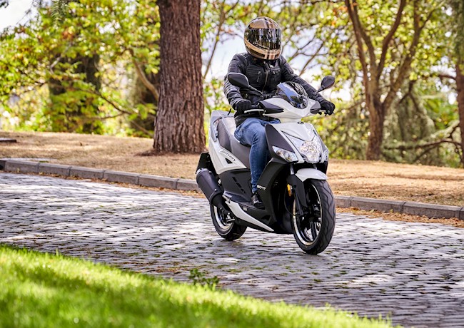 Las ventas de motos suben un 19,3% en febrero y un 15,5% en lo que va de año por el buen tiempo