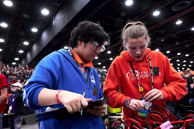 Ford y First reforzarán el acceso de los jóvenes a la enseñanza de ciencia, tecnología e ingeniería