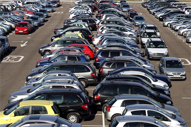 El precio medio de los vehículos de ocasión sube un 0,3% en febrero, hasta 15.547 euros