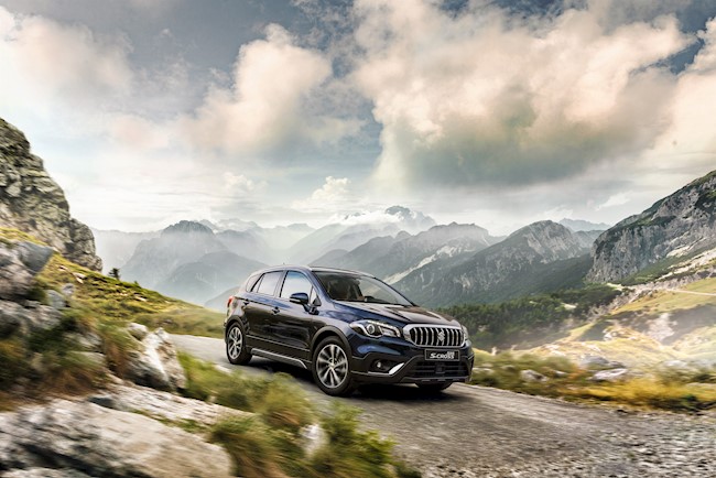 Suzuki presenta el S-Cross microhíbrido, que mejora hasta un 20% la eficiencia del combustible