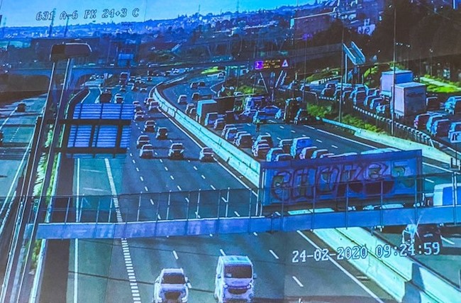 La DGT formuló 500 multas por hora en 2019, un 10% más, según AEA