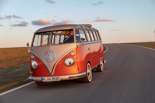 Volkswagen Vehículos Comerciales presenta el e-Bulli, su prototipo eléctrico basado en el T1 Samba Bus