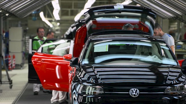 Volkswagen Navarra retrasa el arranque de su actividad al 27 de abril