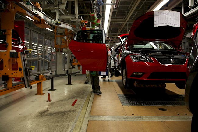 Anfac, Faconauto y Sernauto aseguran que el protocolo muestra la "buena interlocución" con sindicatos