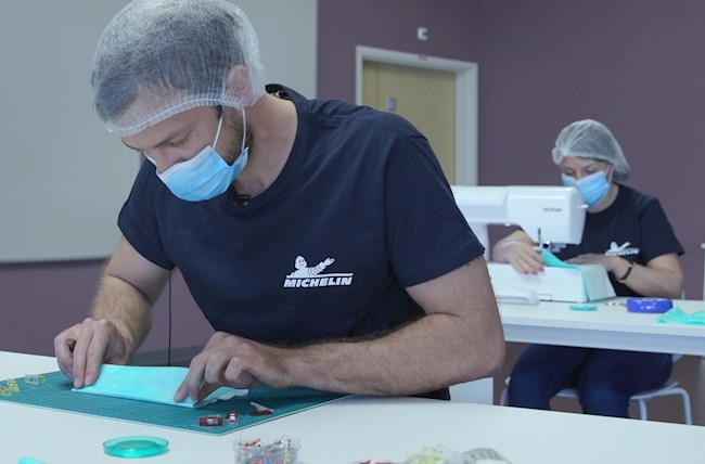Michelin fabricará mascarillas en España para proteger a sus empleados