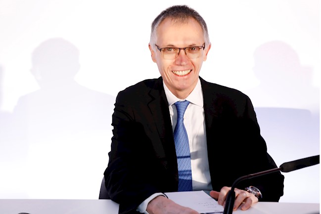 Carlos Tavares (PSA) ganó 7,6 millones de euros en 2019