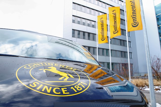 Continental retrasa 'sine díe' la escisión y salida a Bolsa de Vitesco por el coronavirus
