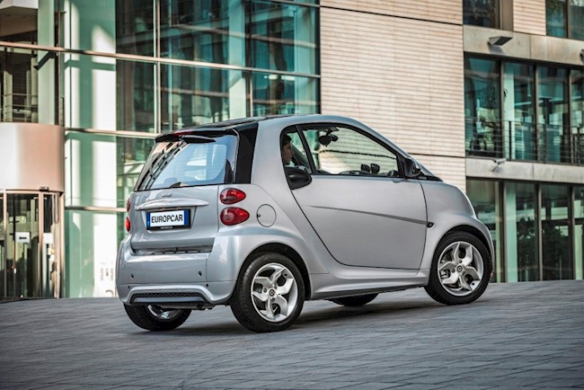 Europcar aumenta un 56% sus 'números rojos', al perder 105 millones en el primer trimestre