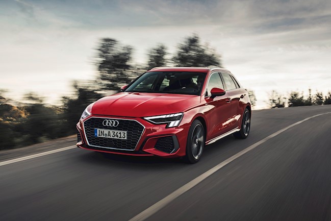 Audi refuerza la gama de su modelo A3 Sportback con dos nuevos propulsores de gasolina
