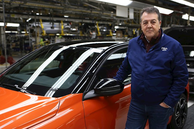 Muñoz Codina afirma que la planta de PSA en Zaragoza está lista para regresar al trabajo de forma segura