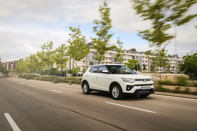 SsangYong incorpora un nuevo motor de gasolina de 128 caballos a la gama del Tivoli