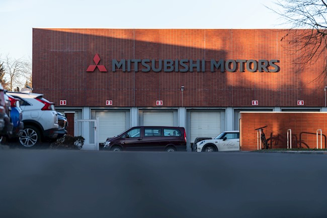 Mitsubishi pierde 218 millones en su año fiscal, tras reducir sus ingresos un 9,7%