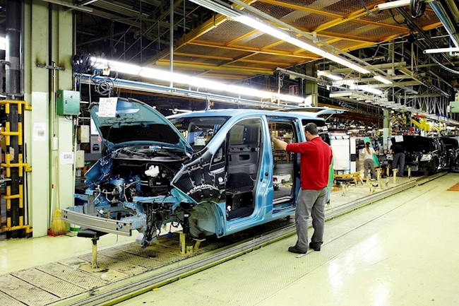 Los comités de empresa de Nissan exigen al Gobierno intensificar el trabajo institucional