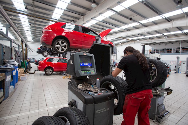 La industria automovilística europea pide ayudas e incentivos fiscales para la supervivencia del sector