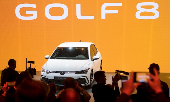Volkswagen descarta "intenciones racistas" en el anuncio del Golf 8, que fue retirado