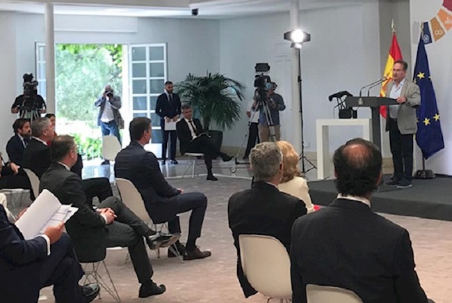 UGT y CC.OO. valoran el plan del Gobierno para la automoción pero exigen "reciprocidad" a las empresas