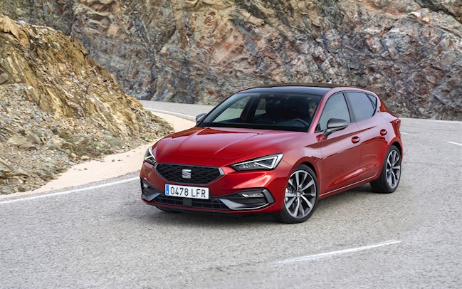 Seat lanza el nuevo León, el modelo más seguro de su historia, tras invertir 1.100 millones