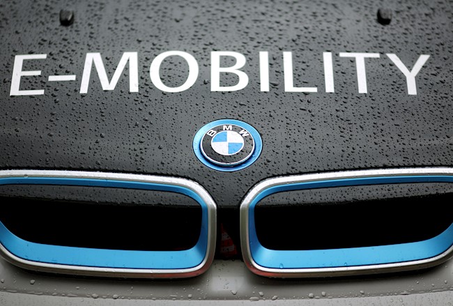 BMW, Volkswagen y Tesla, marcas líderes del mercado europeo de vehículos eléctricos hasta mayo
