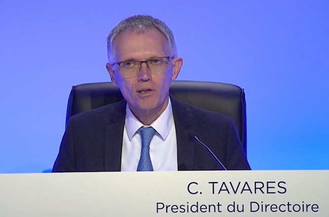 Tavares dice que la fusión entre PSA y FCA continúa y aportará unas sinergias de al menos 3.700 millones