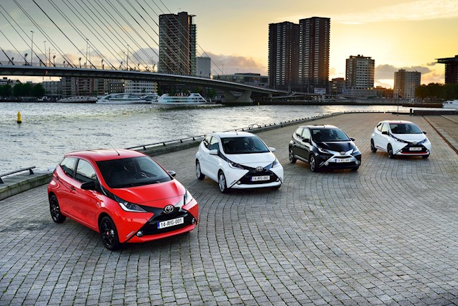 Todas las marcas automovilísticas japonesas reducen más de un 50% su producción en mayo