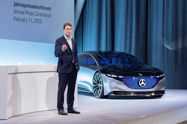 Daimler avisa de que el sector tendrá que realizar "drásticos" recortes por la crisis del Covid-19