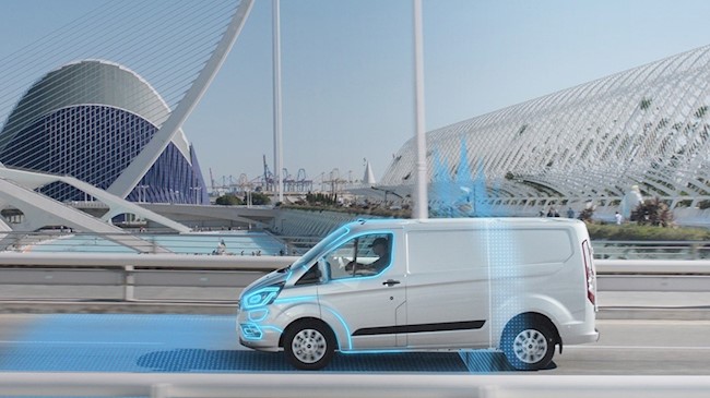 Ford implementa un modo eléctrico automático para promover un aire más limpio en las ciudades