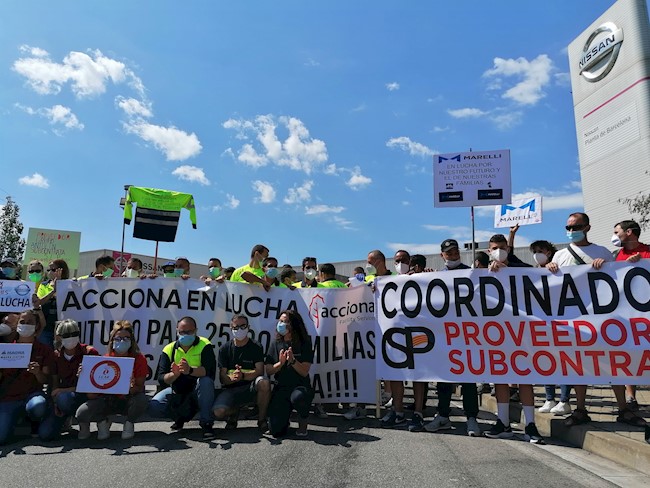 Unos 300 trabajadores de subcontratas demandan a Nissan por cesión ilegal de plantilla