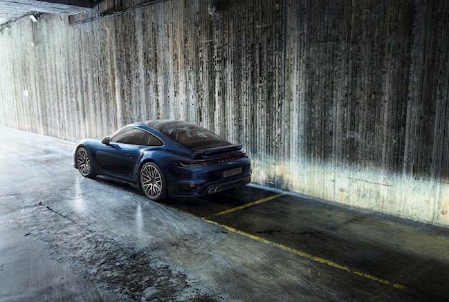 Porsche ya admite pedidos en España de los nuevos 911 Coupé y Cabriolet, con 580 caballos