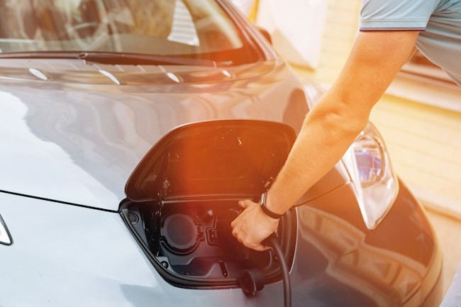 Hitachi ABB lanza Grid-eMotion Fleet, un sistema de carga inteligente para vehículos eléctricos