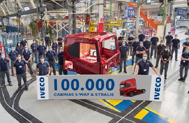 La planta de Iveco en Valladolid fabrica su cabina pesada número 100.000