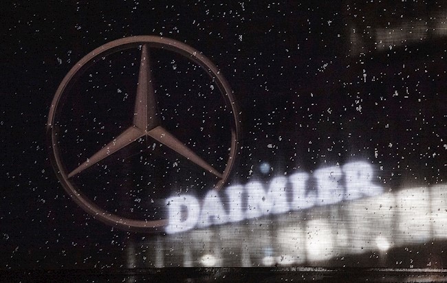 Daimler sube un 4,5% en Bolsa tras anunciar un resultado semestral mejor de lo esperado
