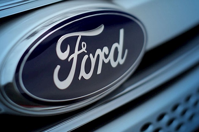 Ford anuncia cambios en su dirección y nombra a John Mellen nuevo asesor general