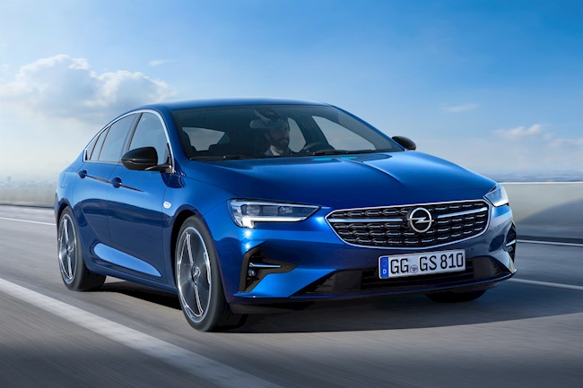 Opel ya admite pedidos en España del nuevo Insignia, con hasta 200 caballos