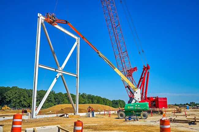 GM continúa la construcción de su planta de baterías en EE.UU. "según lo previsto" a pesar del Covid-19