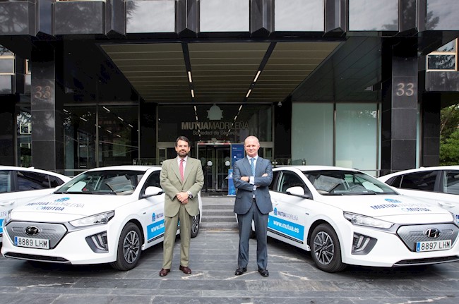 Mutua Madrileña renueva su flota de vehículos con 138 híbridos y eléctricos de Hyundai