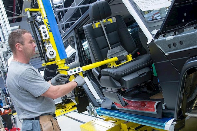 Magna pierde 326 millones hasta junio por la caída de la producción de vehículos a nivel mundial