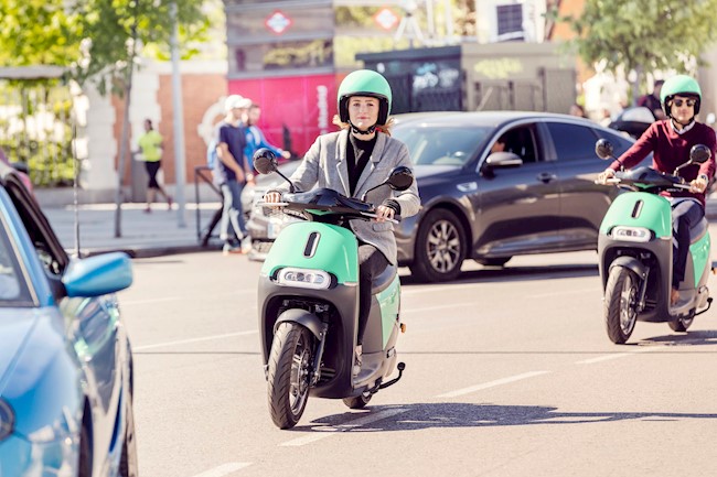Menos averías y mayor ahorro, entre las ventajas de una moto eléctrica para moverse por la ciudad