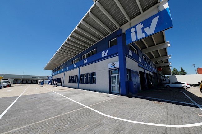 UGT exigirá PCR a todos los trabajadores de las ITV que regresen de vacaciones