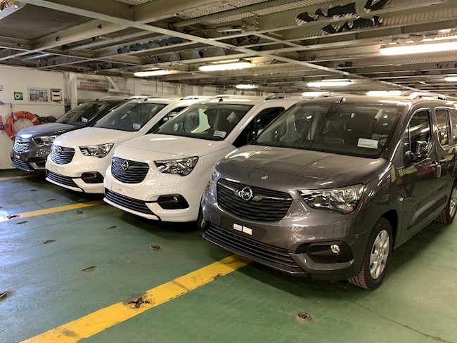 Un caso positivo en una subcontrata de la planta de PSA en Vigo obliga a aislar a 11 trabajadores