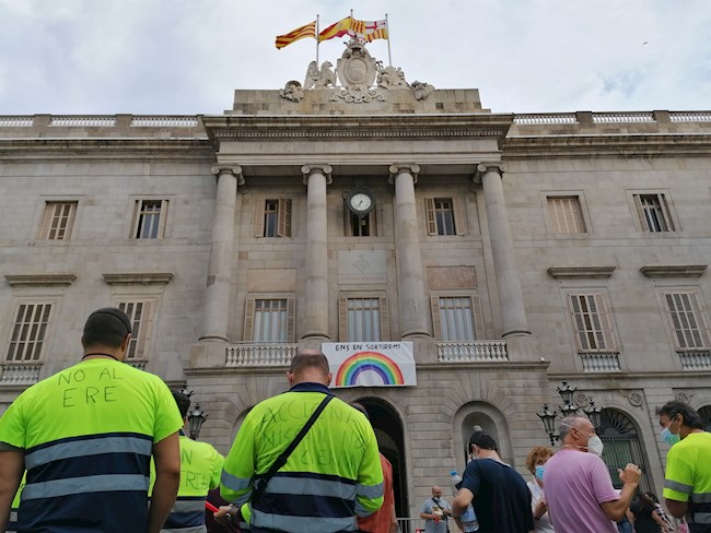 Unos 200 trabajadores de Acciona piden a las administraciones implicación como con Nissan