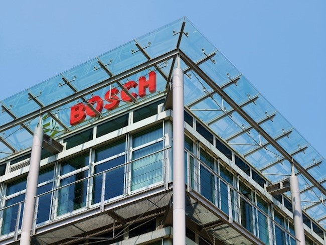 Bosch inicia la negociación para el cierre en 2021 de su planta de Castellet (Barcelona)