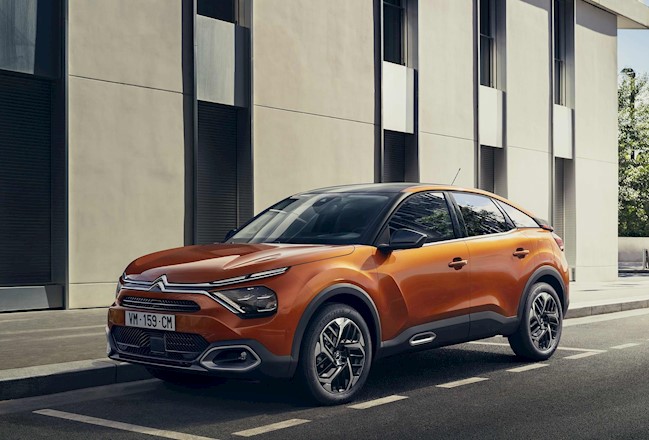 Citroën inicia la comercialización en España de los nuevos C4 y Ë-C4, fabricados en Madrid