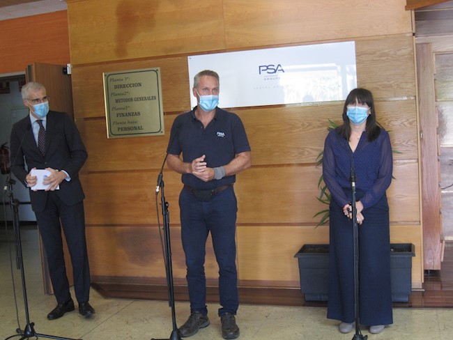 PSA Vigo incorporará un cuarto turno de 40 personas al taller de baterías